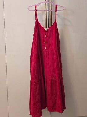 Newbury Kustom Fuchsia Tiered Button-Front Midi Dress